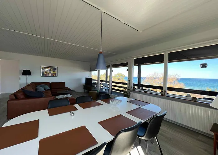 Сasa de vacaciones Front-row With Sea View Allinge-Sandvig