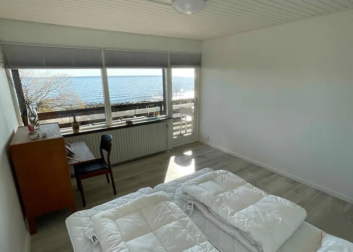 Front-row With Sea View Holiday home Allinge-Sandvig